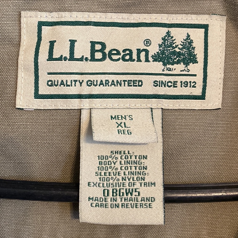 L.L. Bean Men's Tan Field Jacket with Brown Corduroy Collar - Picture 2 of 4